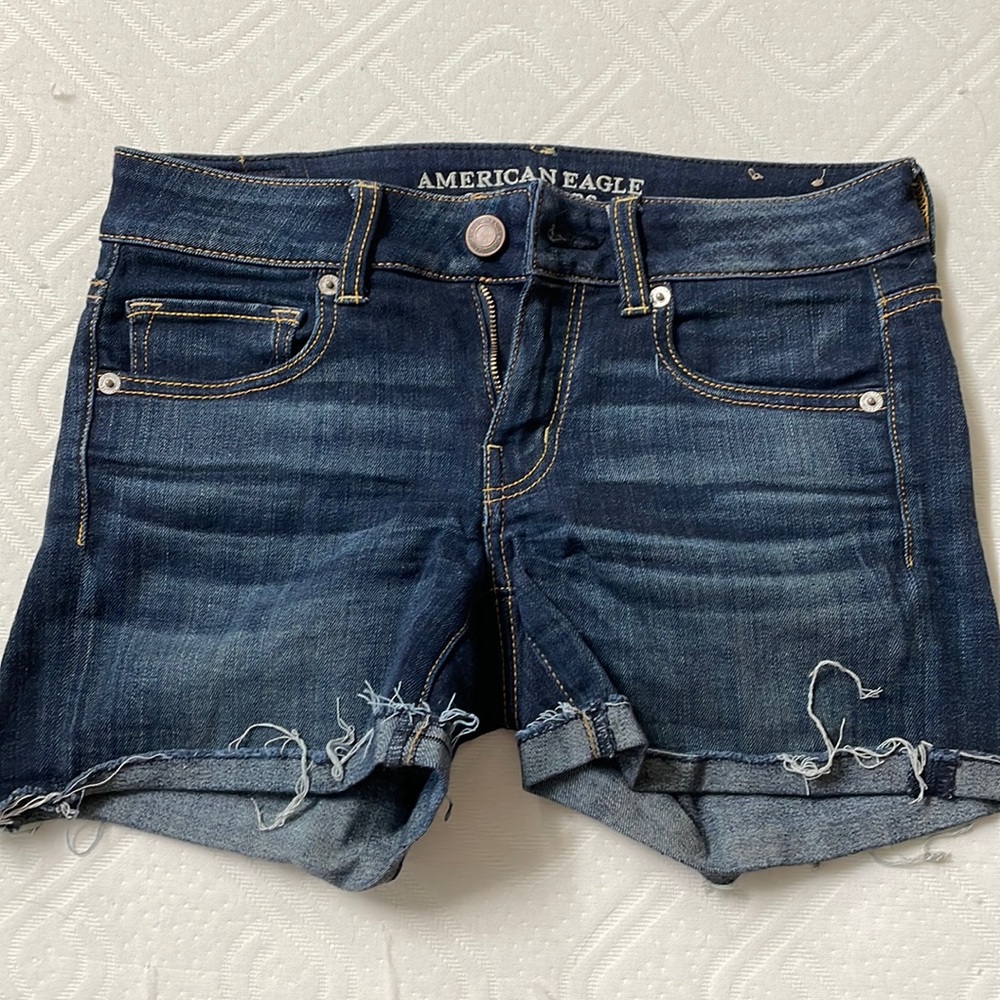 American Eagle Size 2 Jean shorts